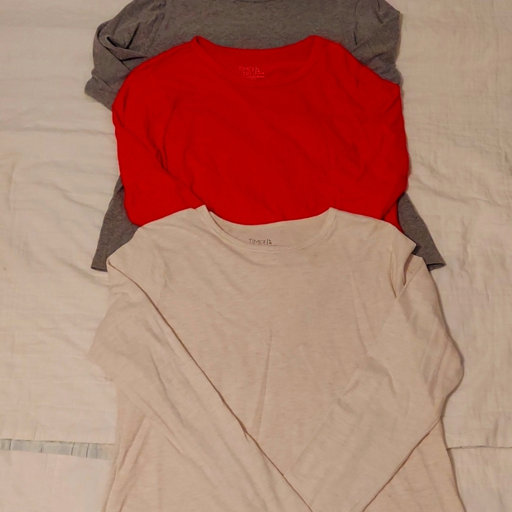 Time and tru long sleeve T's